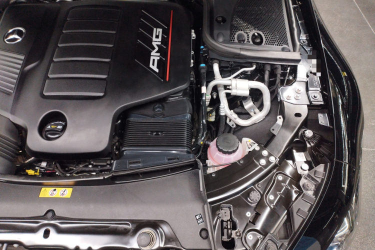 Mercedes-Benz AMG GT 2023 imagen de coche #24