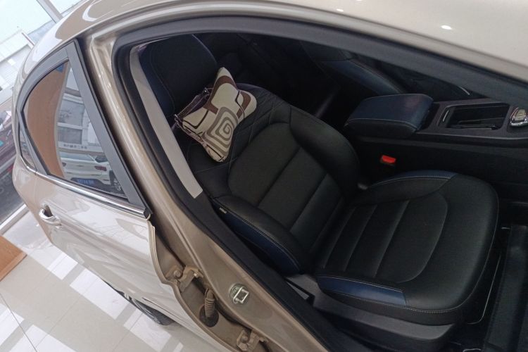 GEELY Emgrand GL 2021 car image #24