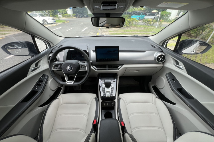 BYD Yuan Pro 2021 immagine di auto #24