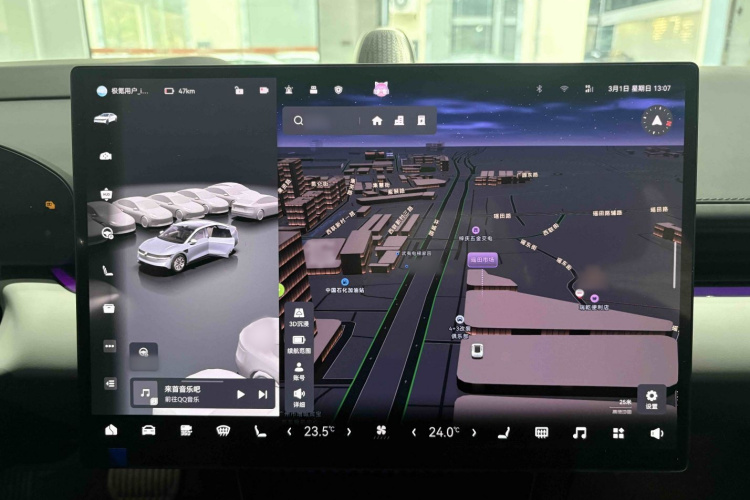 极氪 极氪007 2025 汽车图片 #24