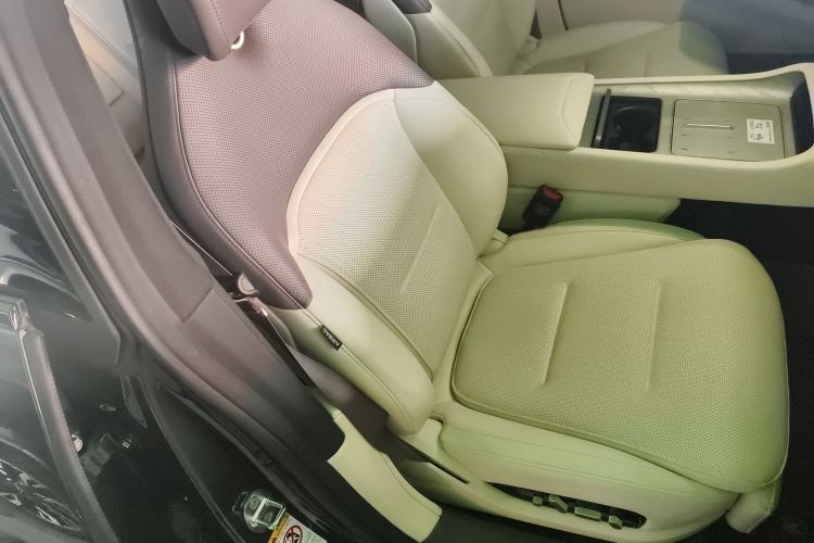 Avatr 12 2024 car image #24