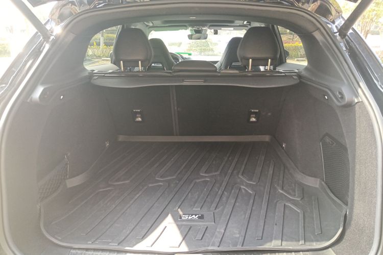 Lynk & Co 01 EM-P 2022 car image #24