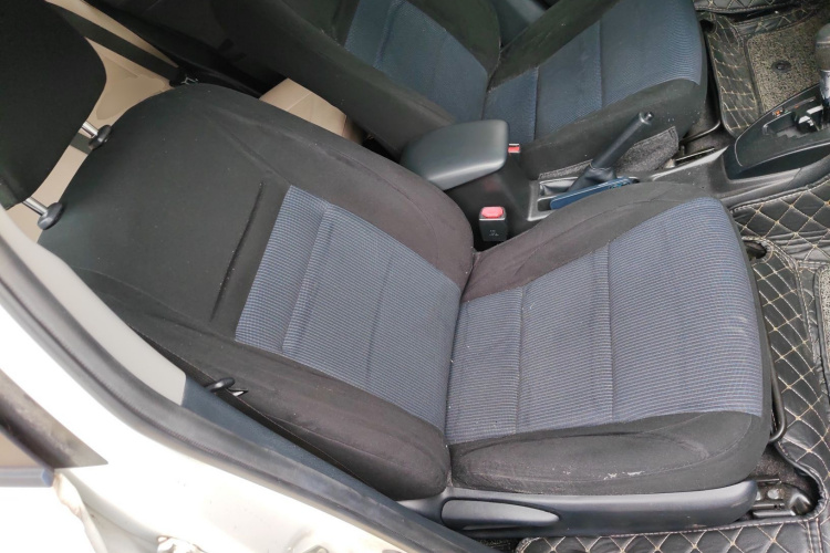 Toyota Yaris L Zhixiang 2020 immagine di auto #24