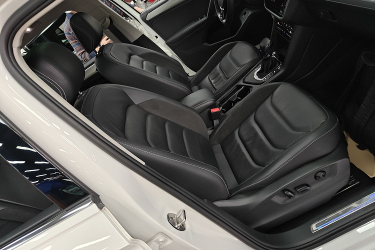 Volkswagen Tiguan L New Energy 2021 imagen de coche #24