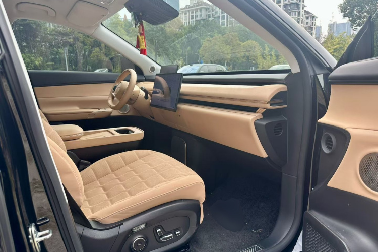 Exceed Stellar Era ET 2024 image de voiture #24