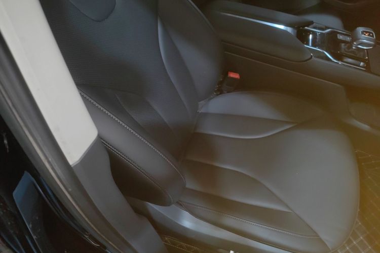 HongQi E-QM5 2023 imagem de carro #24