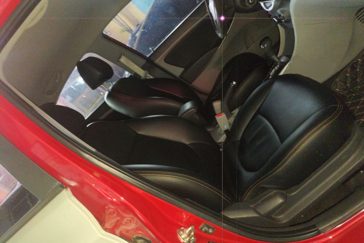 Hyundai Reina 2016 car image #24