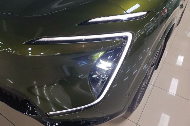 Avatr 07 2024 immagine di auto #24