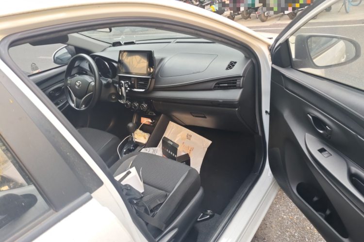 Vios 2022 car image #24