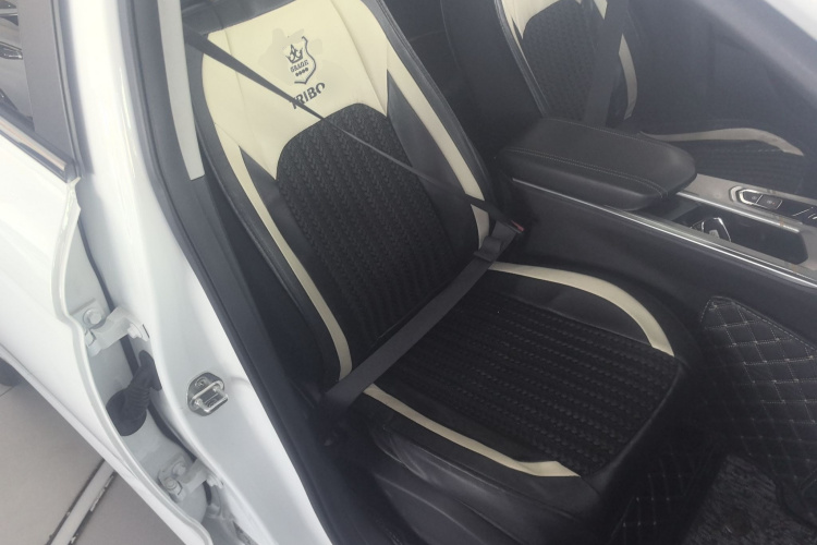 GEELY Emgrand L HiP 2024 imagem de carro #24