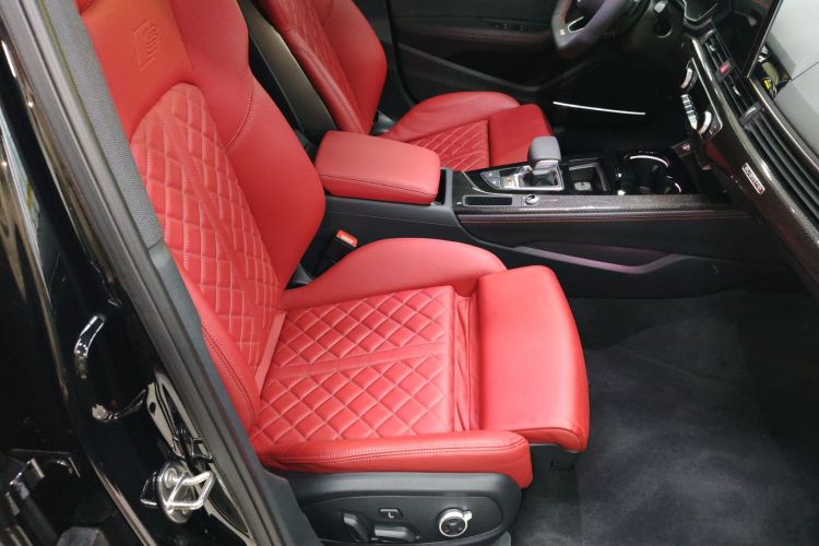 Audi S4 2023 imagem de carro #24