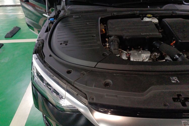 BYD Han 2022 car image #24