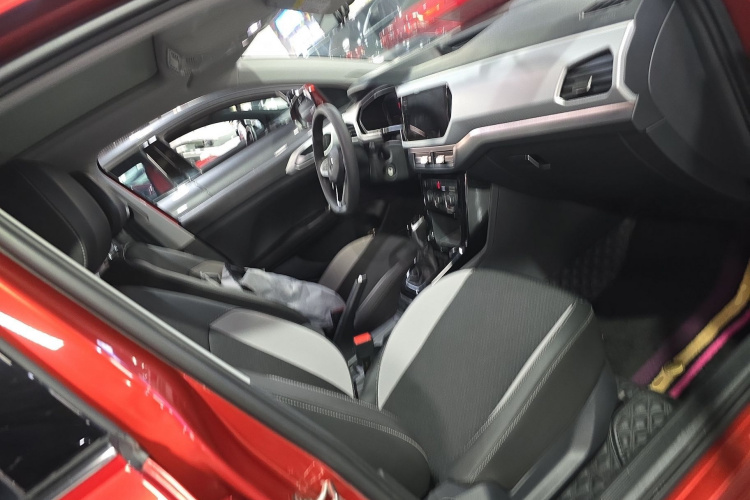 Volkswagen Tacqua 2021 car image #24