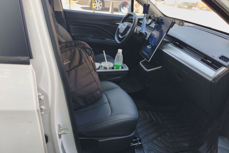 哪吒汽车 哪吒AYA 2024 汽车图片 #24