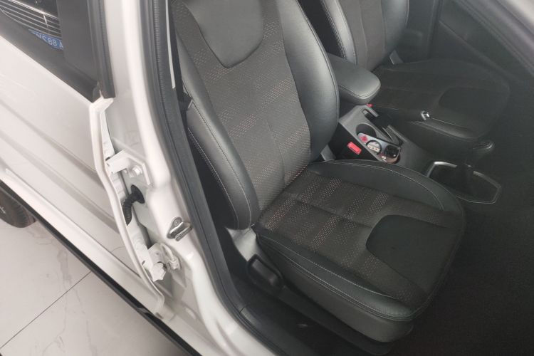 Tiggo 3x 2019 #24 Tiggo 3x 2019 car image #24