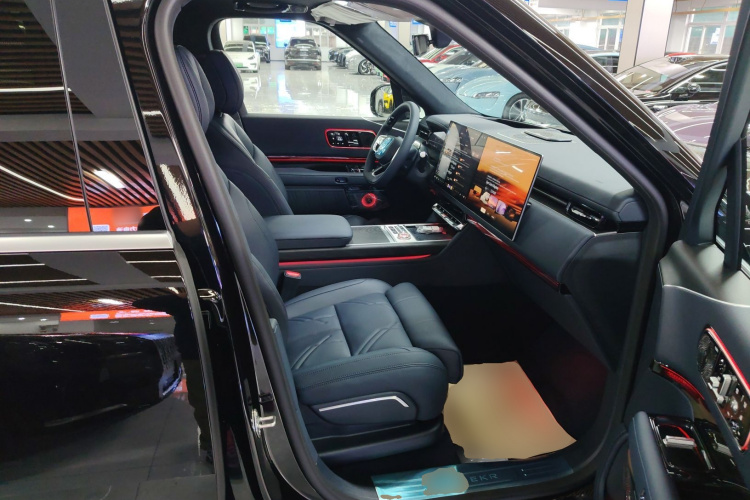 极氪 极氪9X 2026 汽车图片 #24