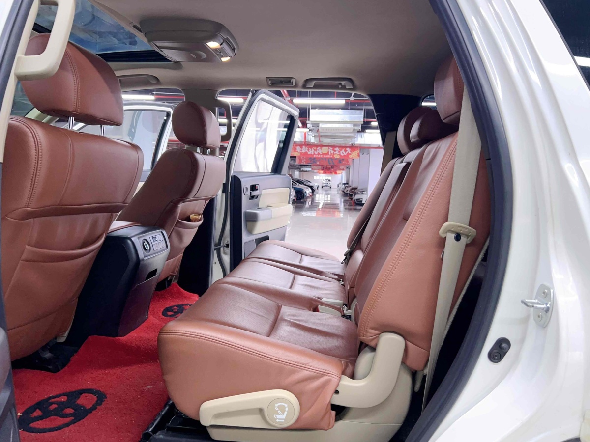 Toyota Sequoia 2016 #24 Toyota Sequoia 2016 imagen de coche #24