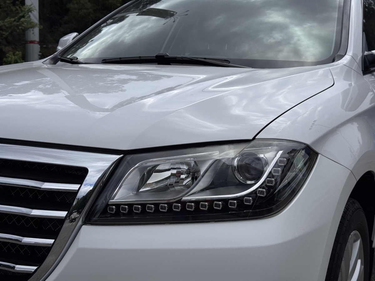 Haval H2 2016 car image #24