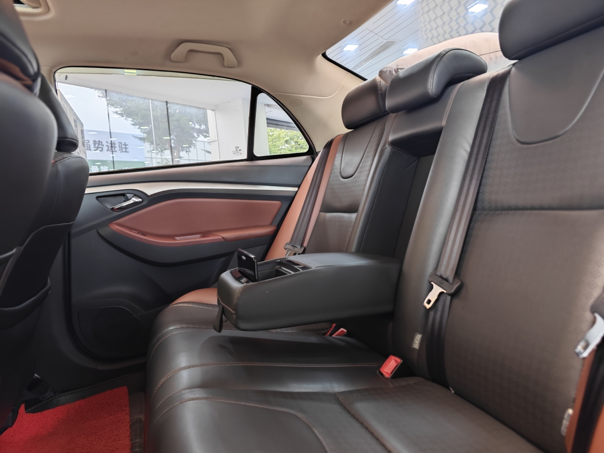 BYD G5 2016 car image #24