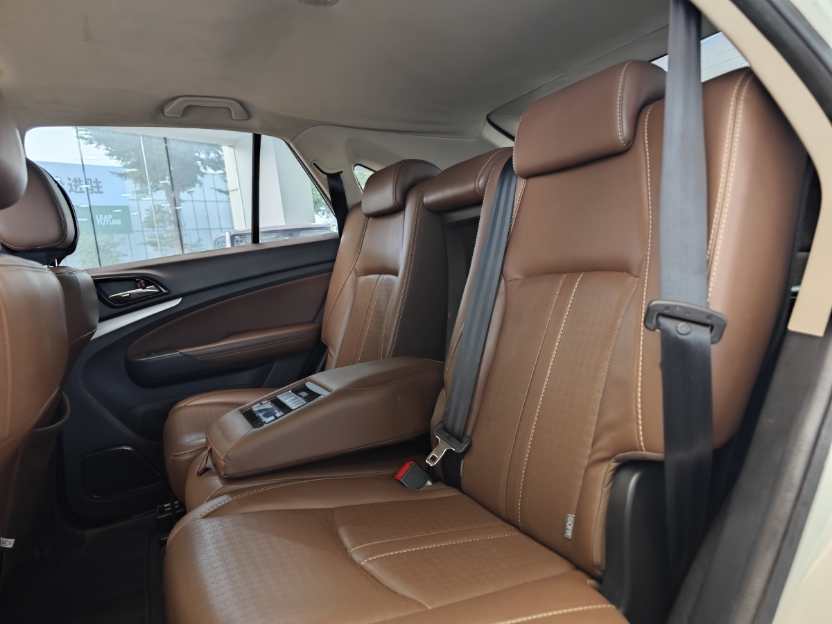 BYD S7 2015 car image #24