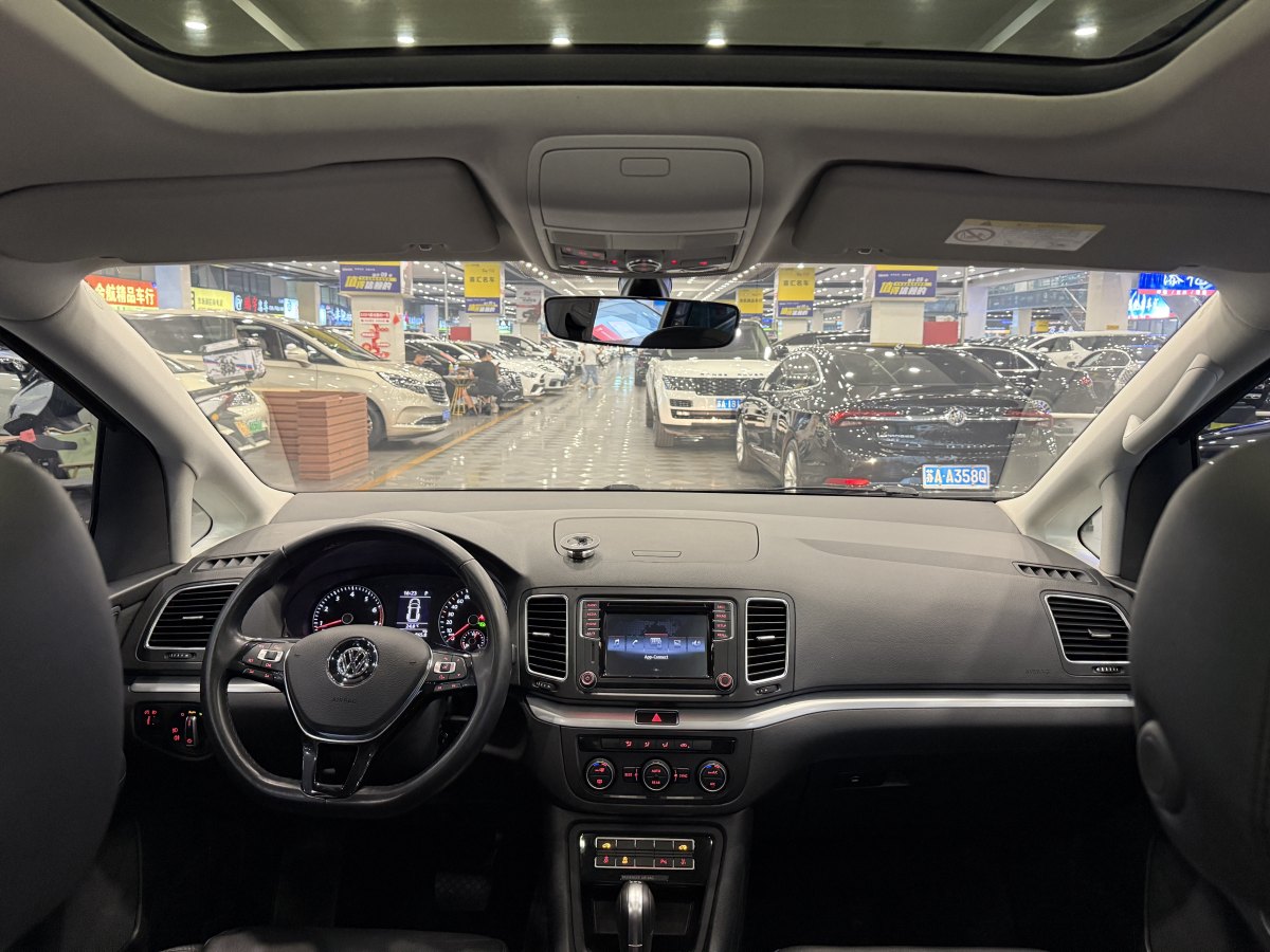 Volkswagen Sharan 2016 imagem de carro #24