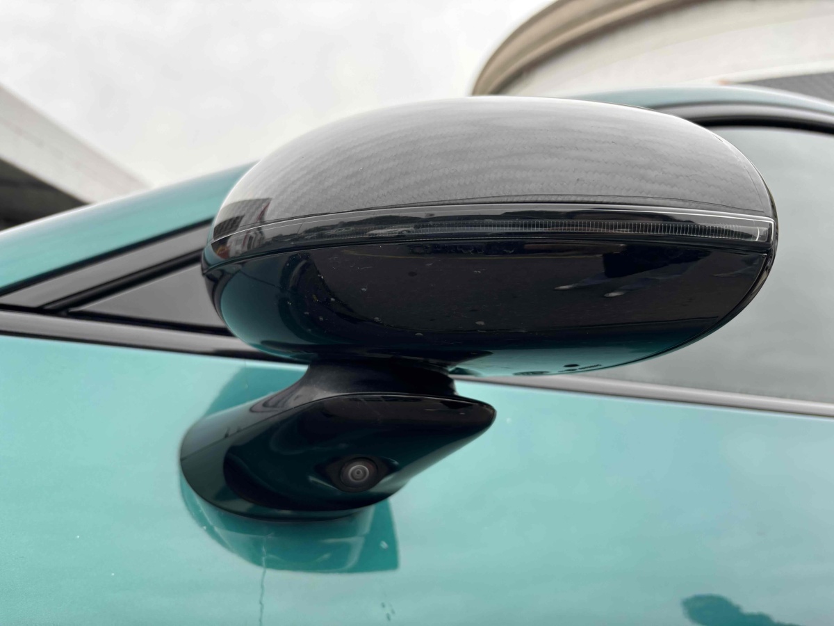 小米汽车 小米SU7 Ultra 2025 汽车图片 #24