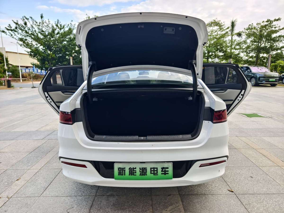 BYD Qin 2021 car image #24