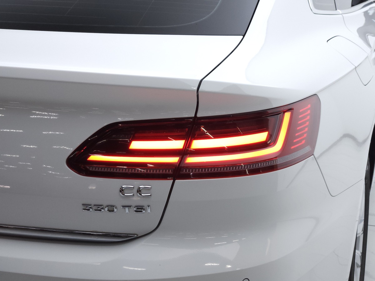 Volkswagen CC 2019 immagine di auto #24