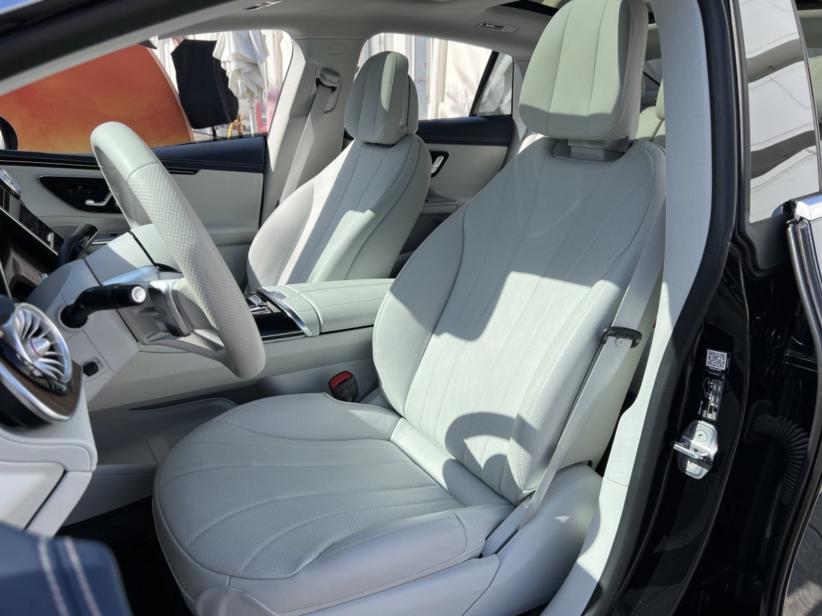 Mercedes-Benz EQE Class 2024 car image #24