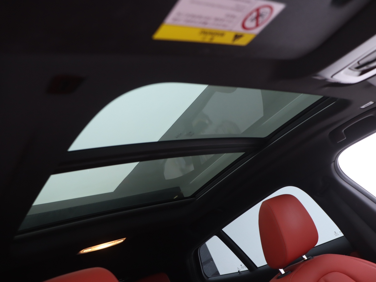 BMW X2 2020 car image #24