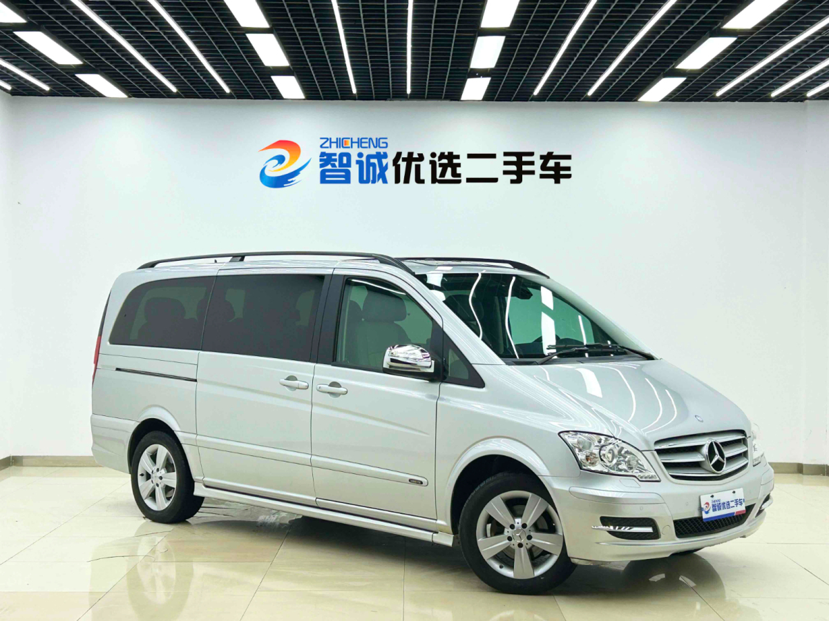 Mercedes-Benz Viano (Imported) 2014 car image #24