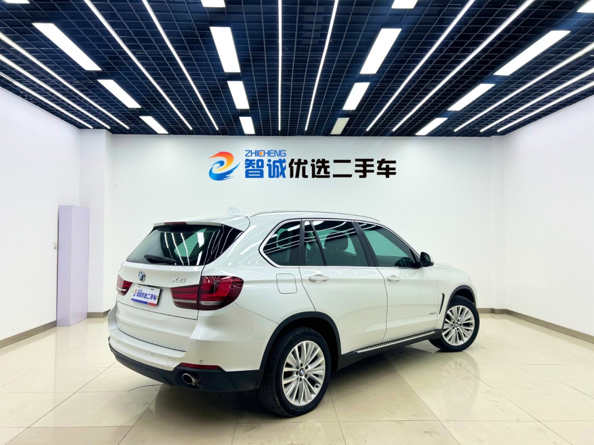 BMW X5 (Imported) 2015 #24 BMW X5 (Imported) 2015 imagem de carro #24