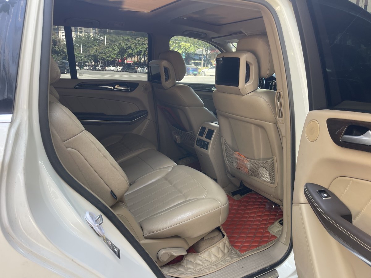 Mercedes-Benz GL Class 2013 car image #24