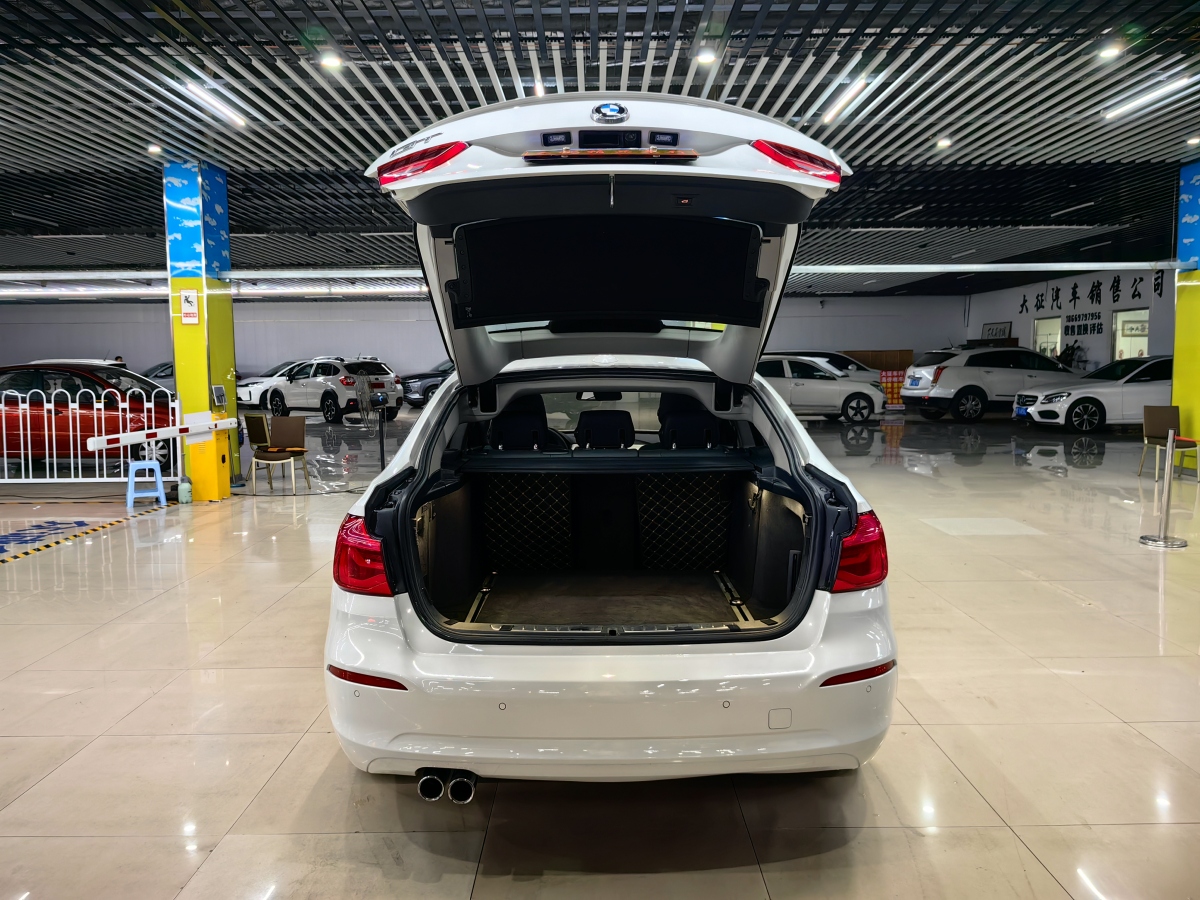 BMW 3 Series (Imported) 2017 car image #24