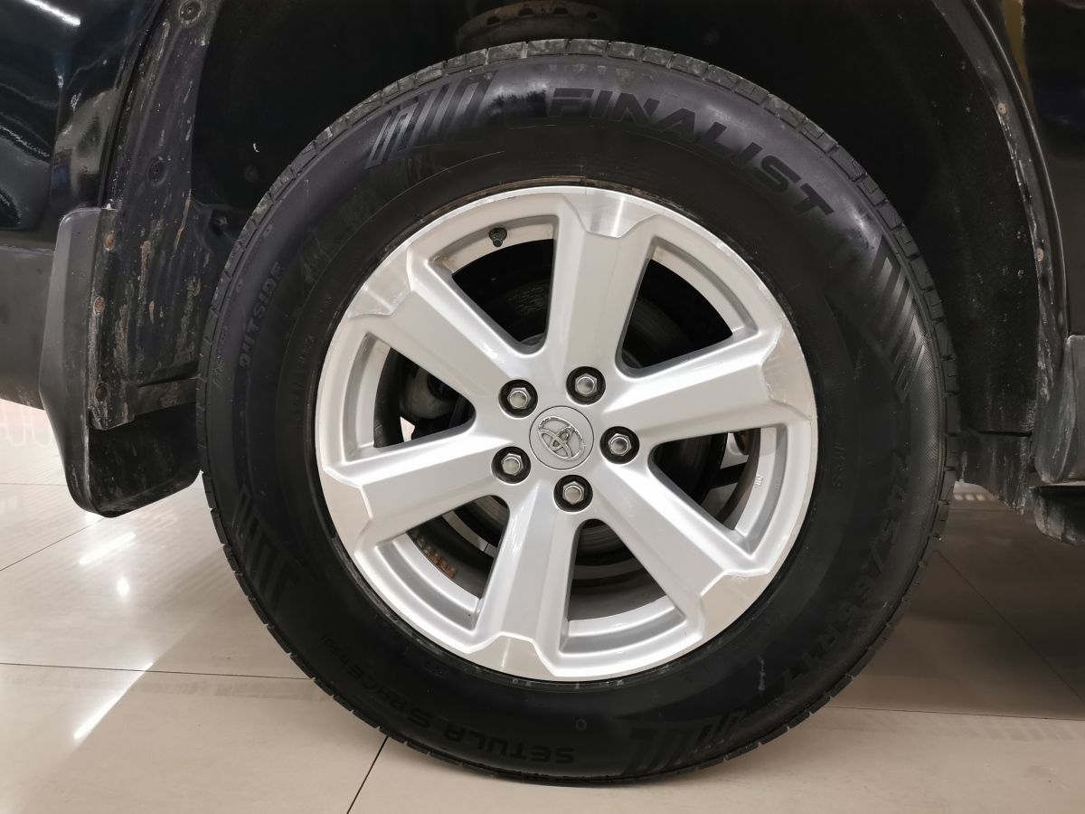 Toyota Highlander (Imported) 2012 car image #24