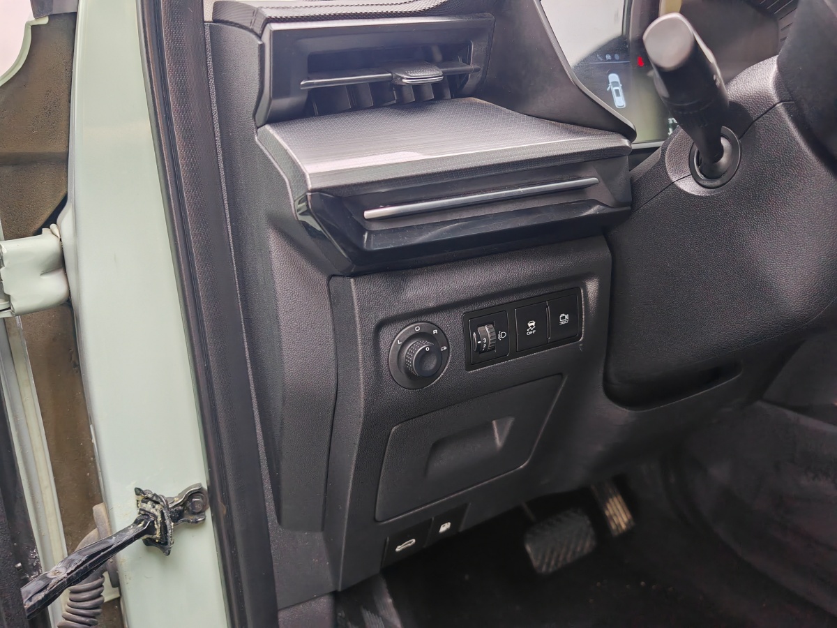 Wuling Asta 2022 #24 Wuling Asta 2022 صورة سيارة #24