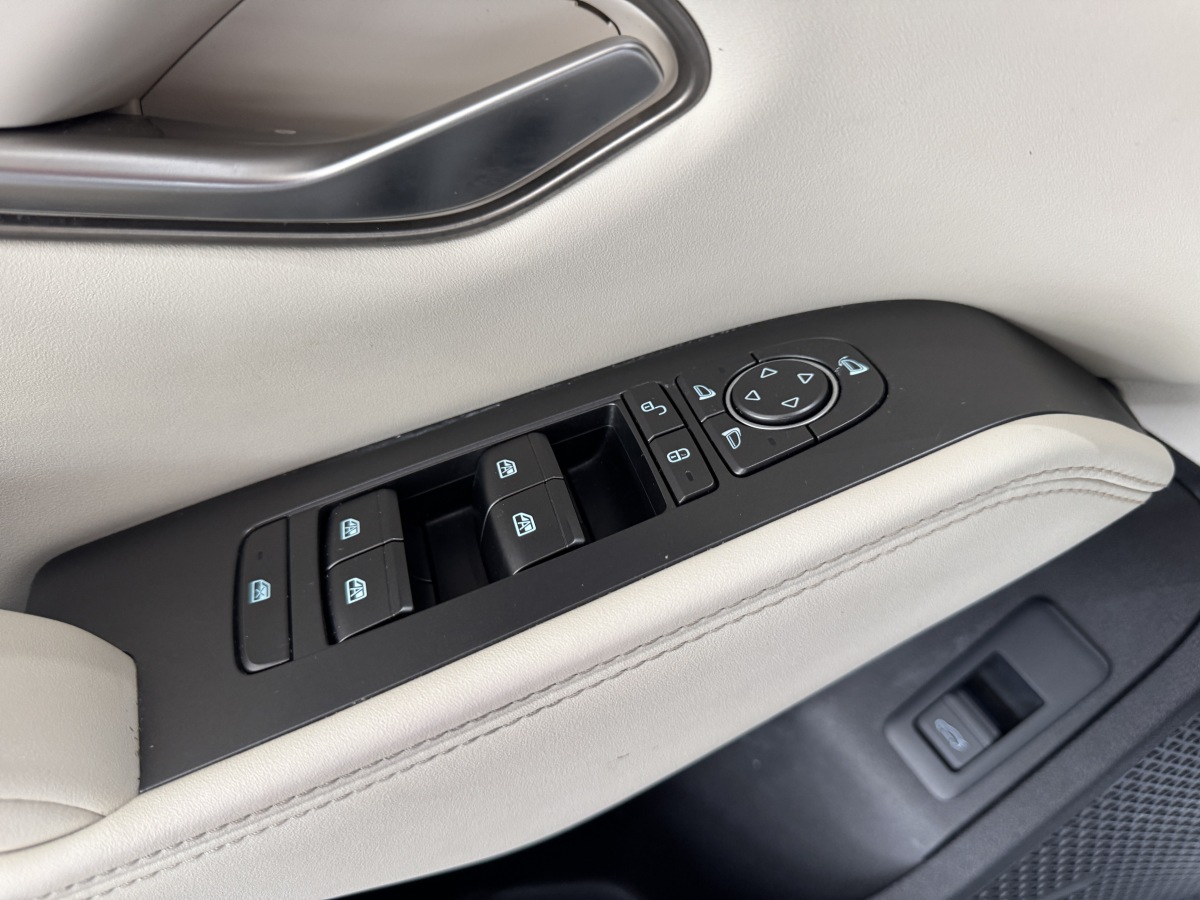 BYD Qin L 2024 #24 BYD Qin L 2024 car image #24