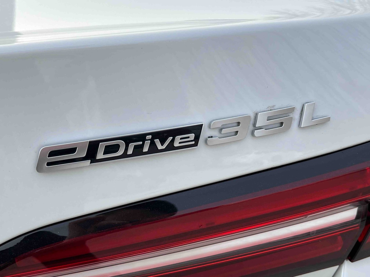 BMW i5 2024 #24 BMW i5 2024 изображение автомобиля #24