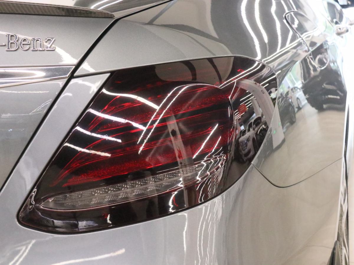 Mercedes-Benz 2019 car image #24