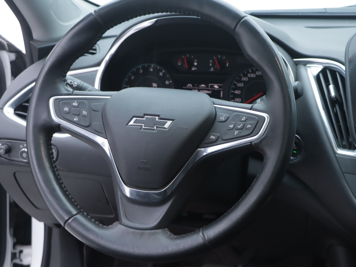 Chevrolet Malibu XL 2022 car image #24