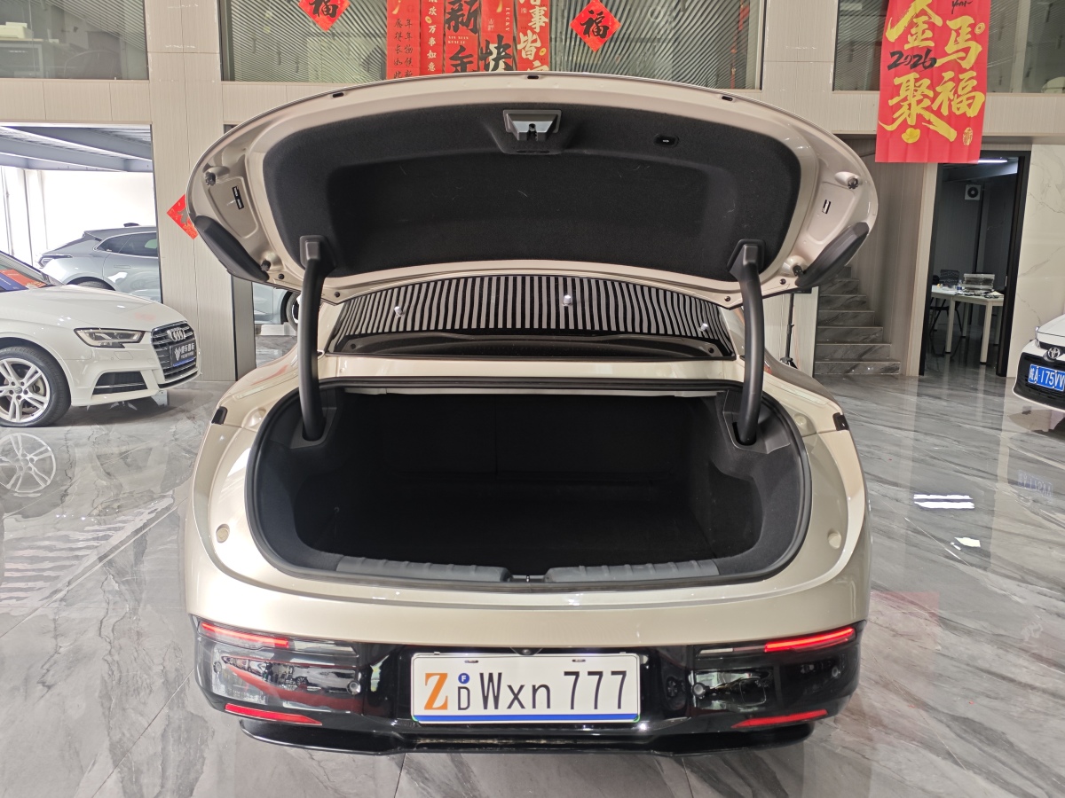 极氪 极氪007 2024 汽车图片 #24