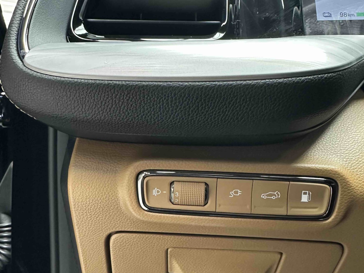 GAC Trumpchi ES9 2024 car image #24