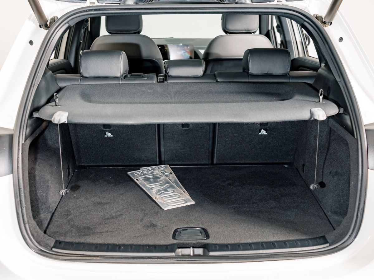 Mercedes-Benz GLA AMG 2023 car image #24