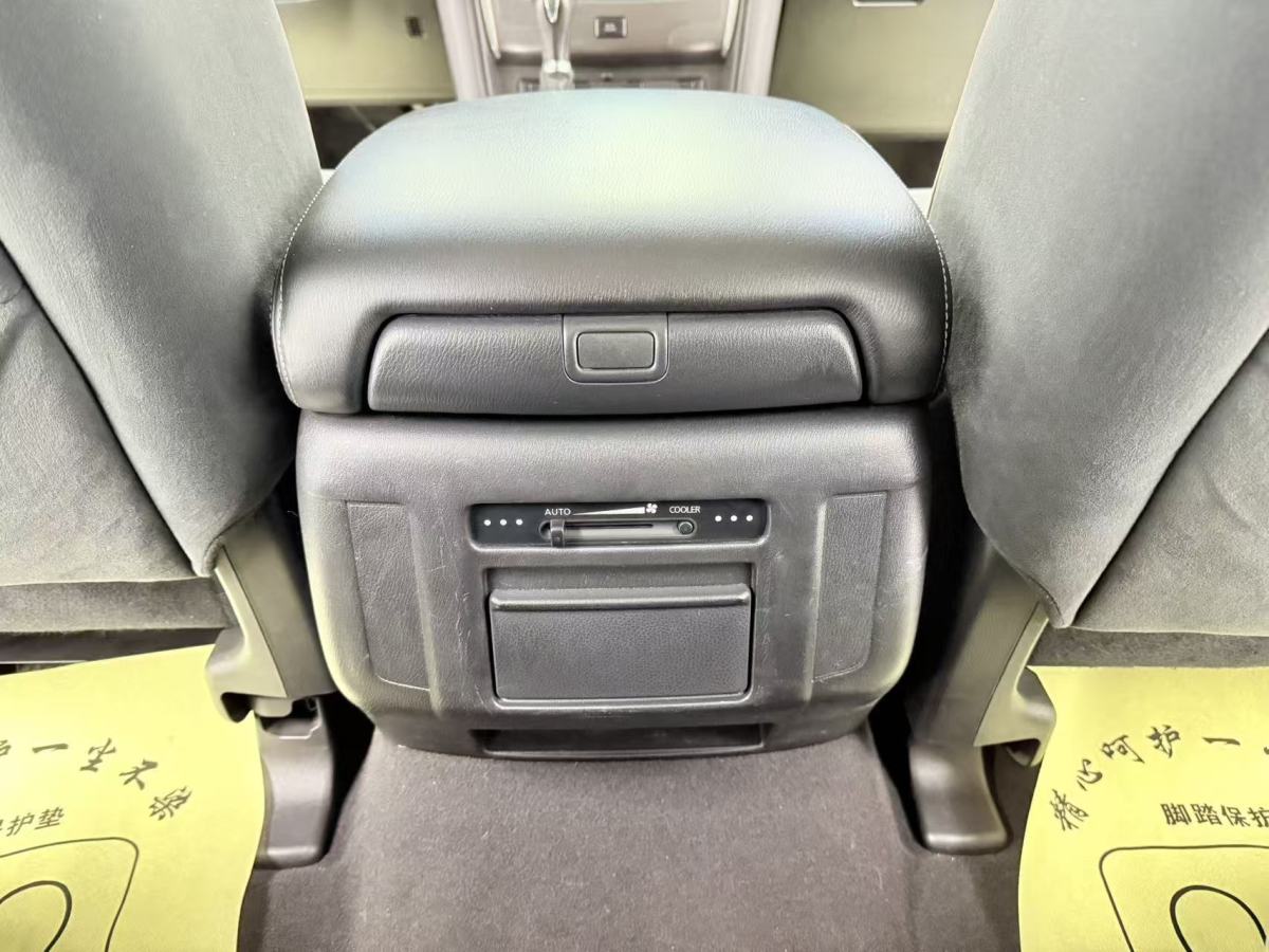 日产 途乐 2017 汽车图片 #24