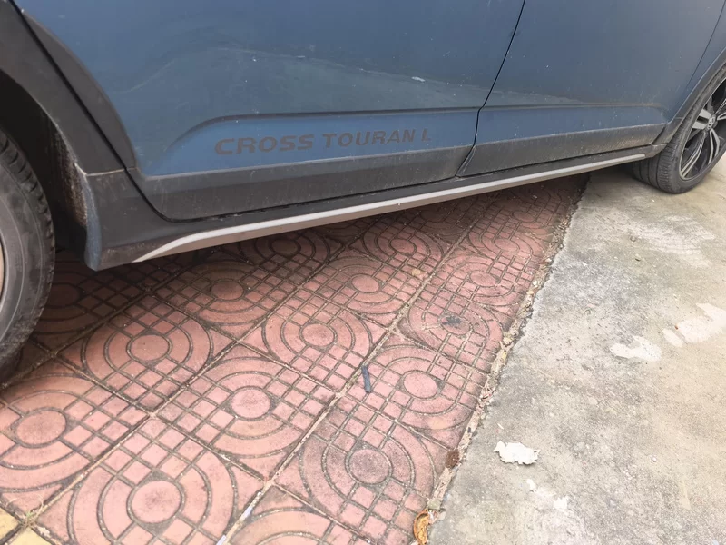 Volkswagen Touran 2018 car image #24