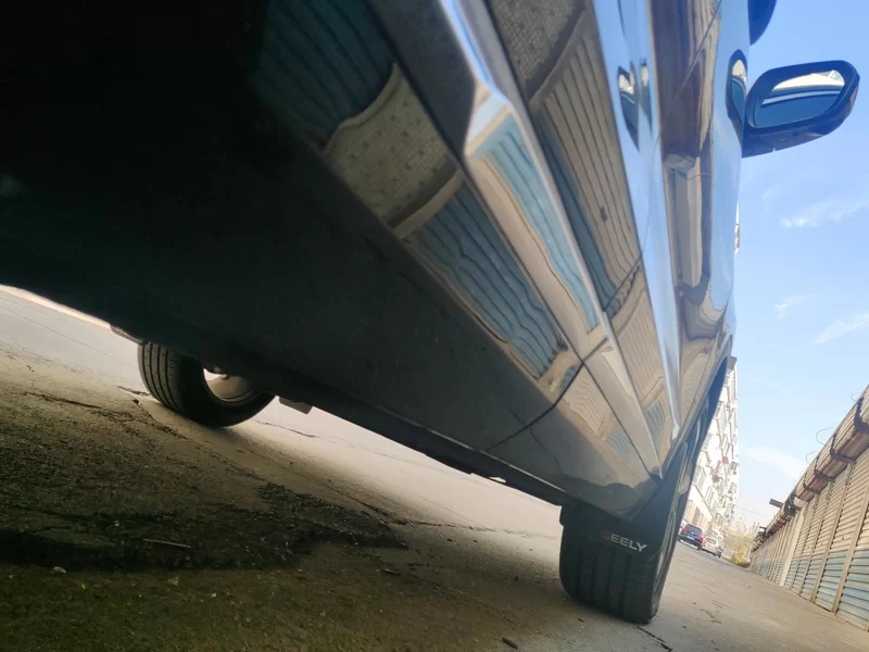 GEELY Monjaro MHEV 2025 car image #24