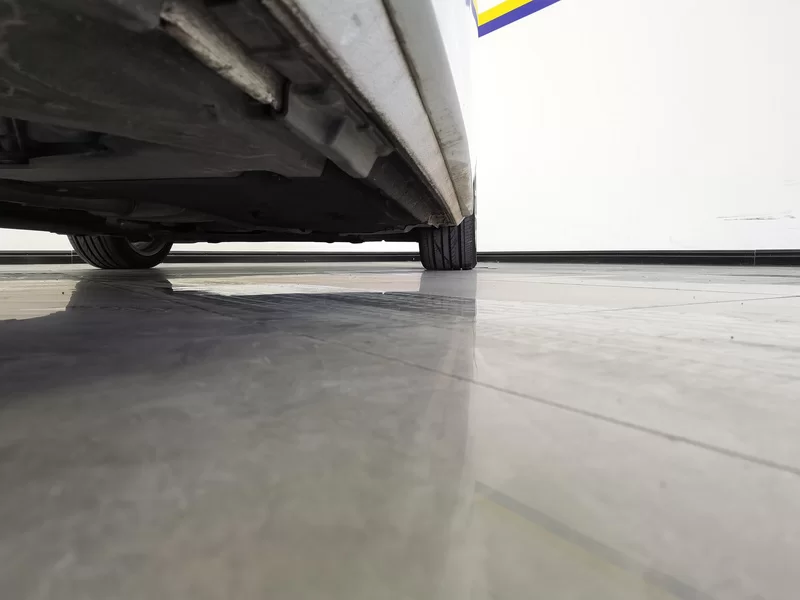 Audi A4L 2018 car image #24