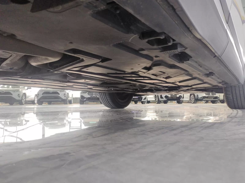 Mercedes-Benz GLA Class 2023 car image #24