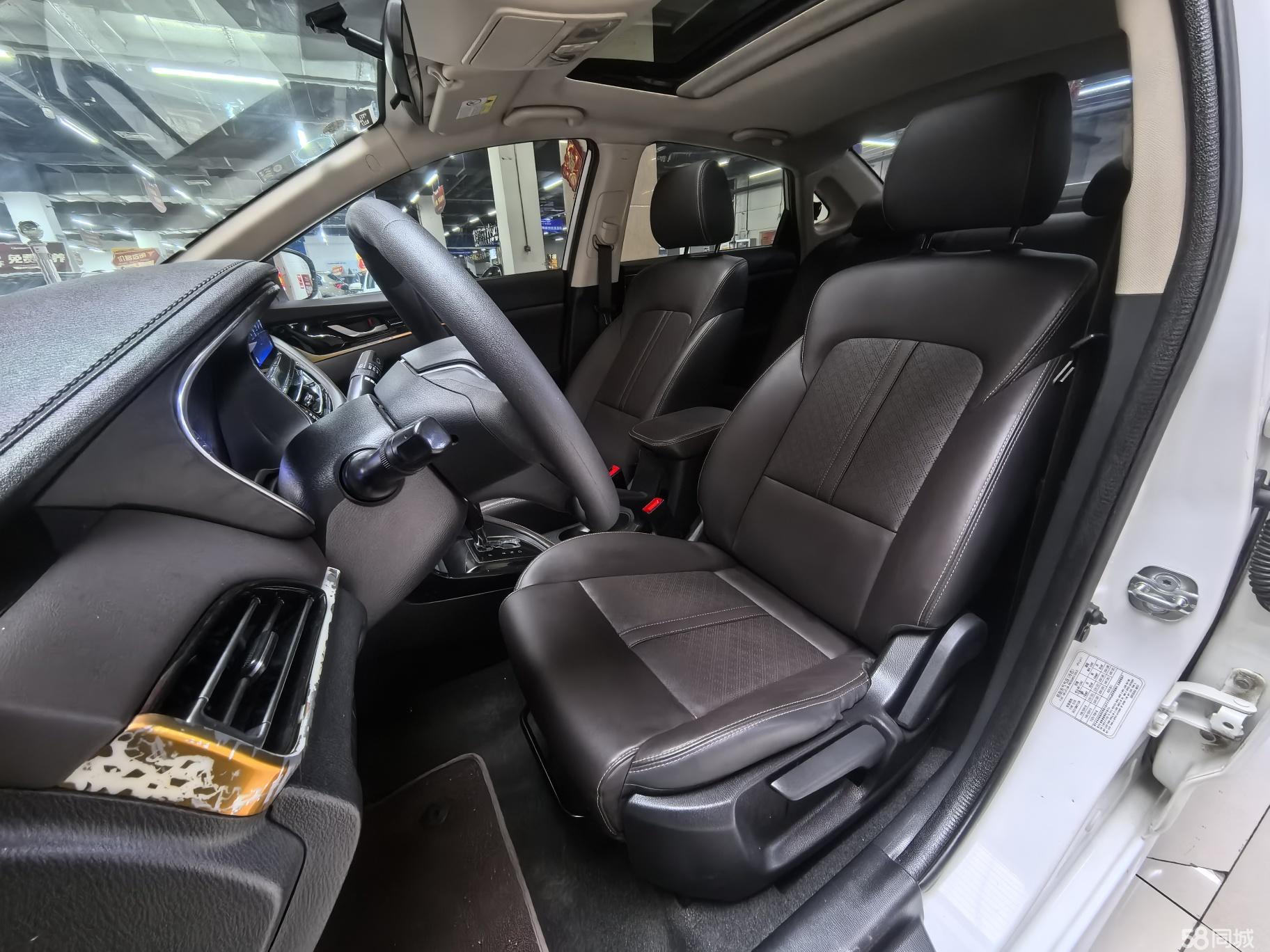 Changan Eado DT 2018 car image #24