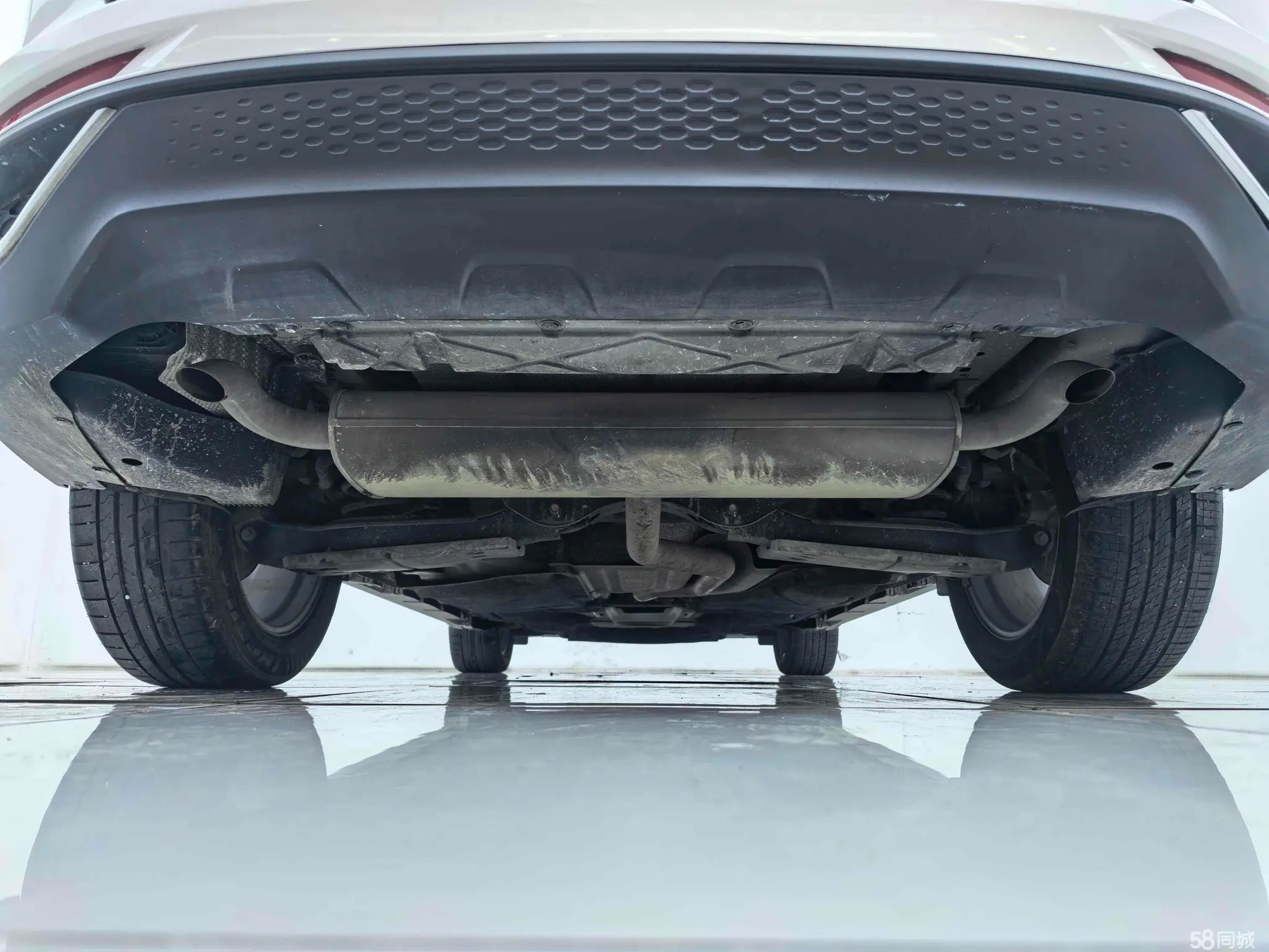 Ford Evos 2022 car image #24